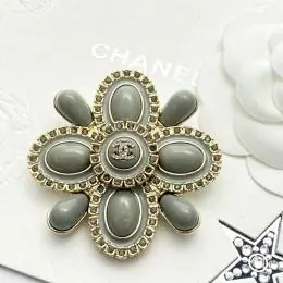 chanel brooches pour femme s_1253063